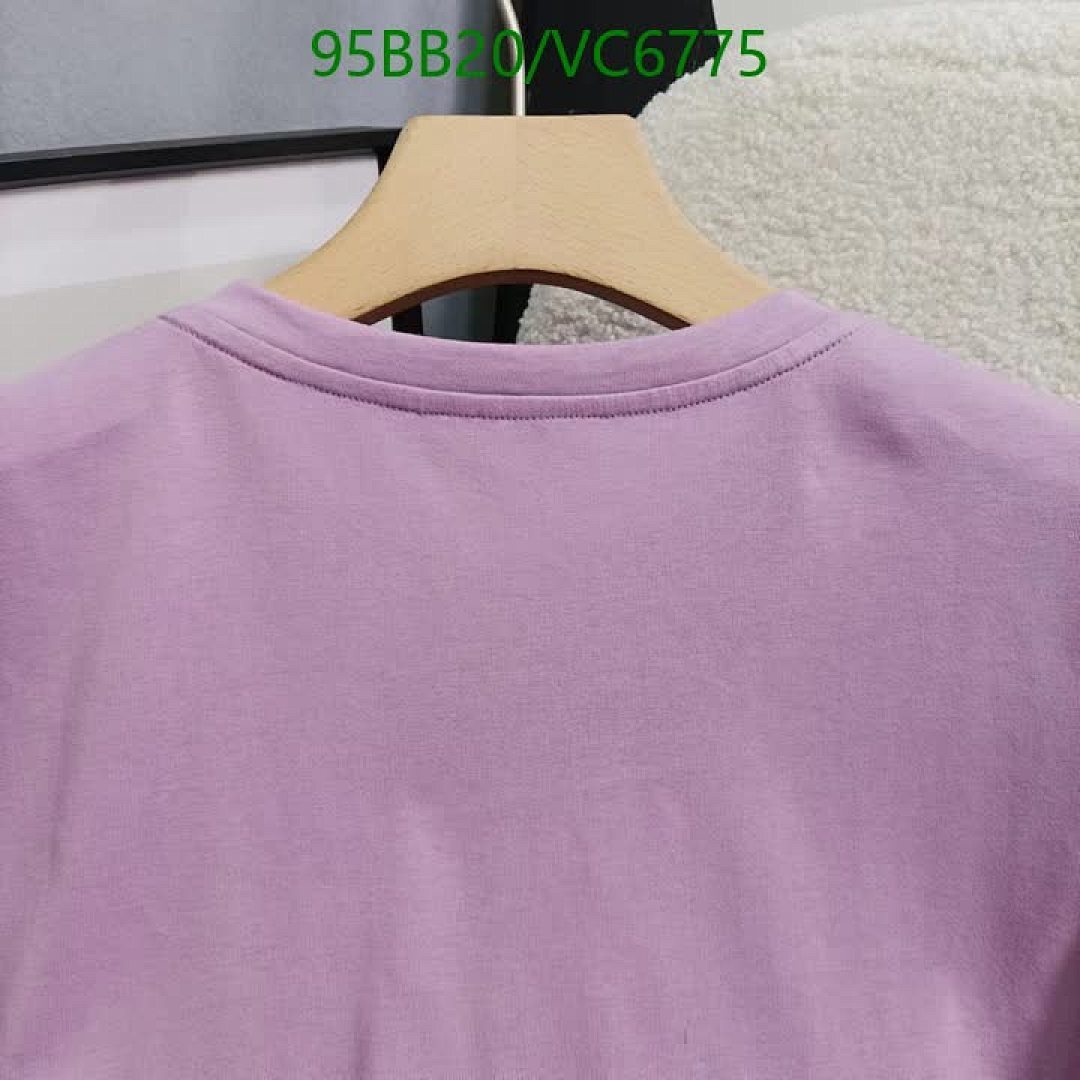 Moncler-Clothing Code: VC6775 $: 95USD