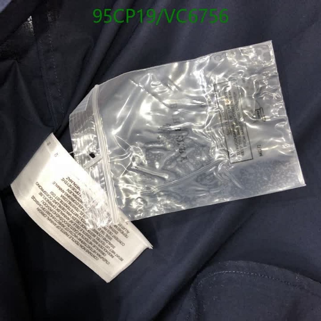 Burberry-Clothing Code: VC6756 $: 95USD