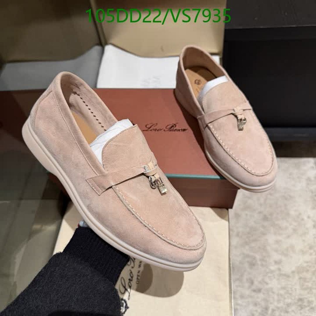 Loro Piana-Men shoes Code: VS7935 $: 105USD
