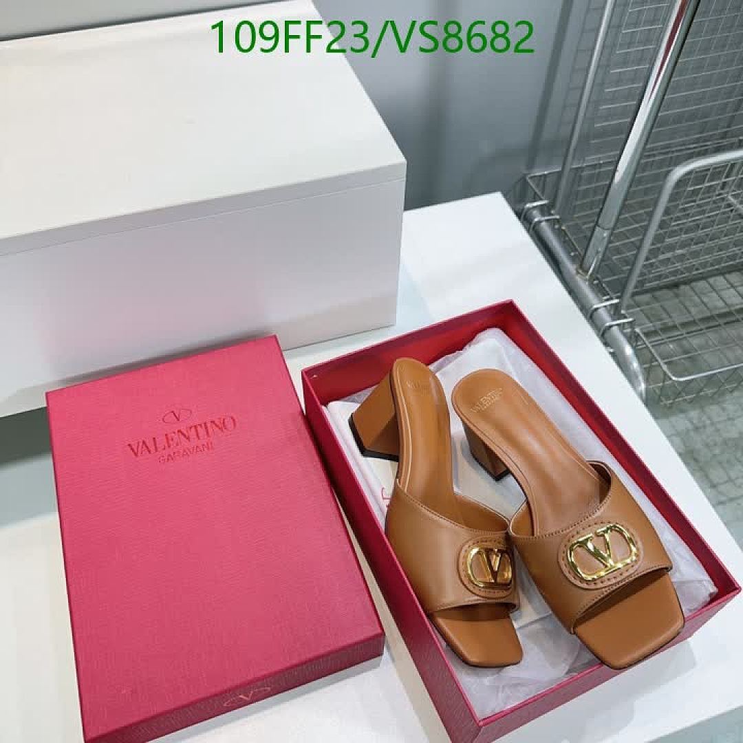 Valentino-Women Shoes Code: VS8682 $: 109USD