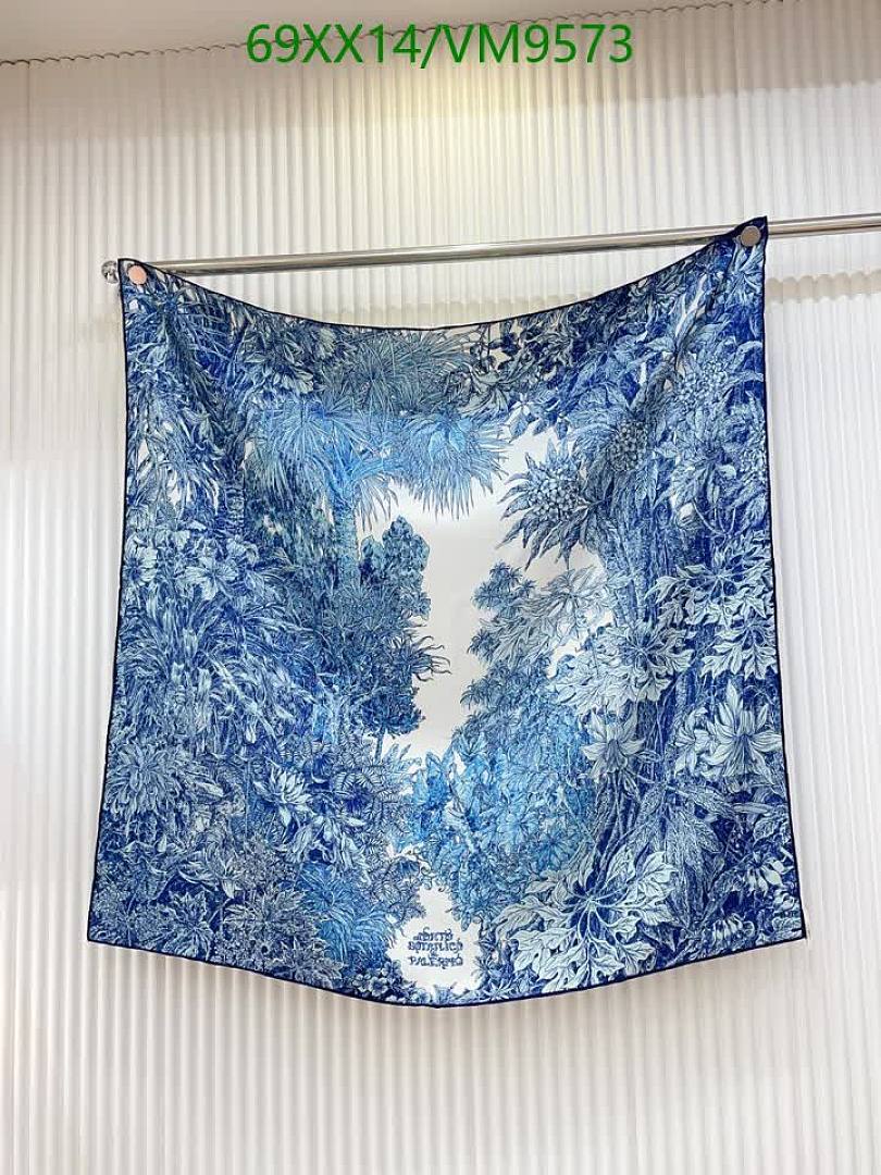 Hermes-Scarf Code: VM9573 $: 69USD