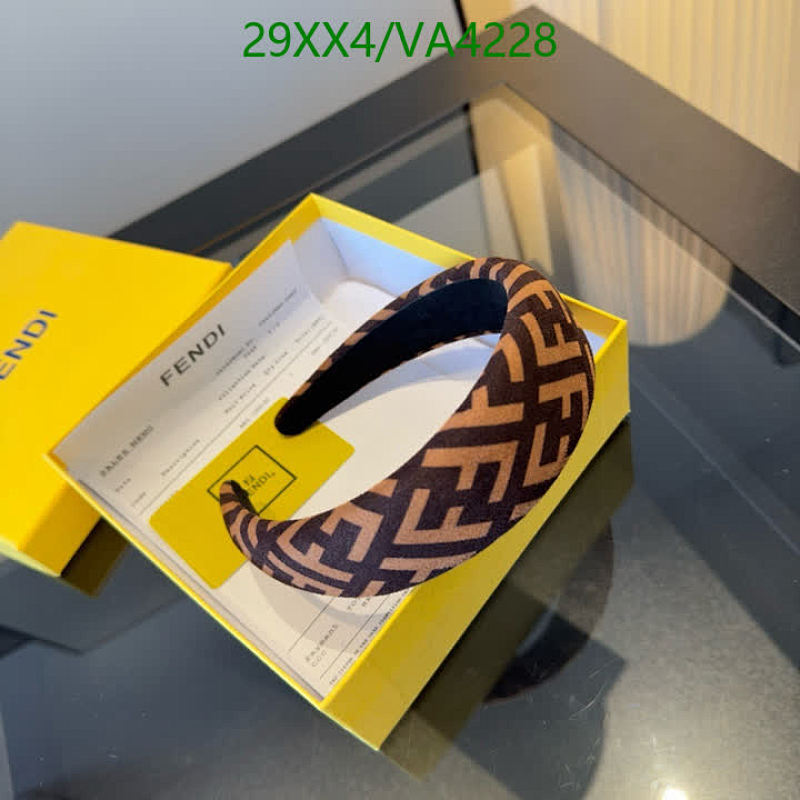 Fendi-Headband Code: VA4228 $: 29USD