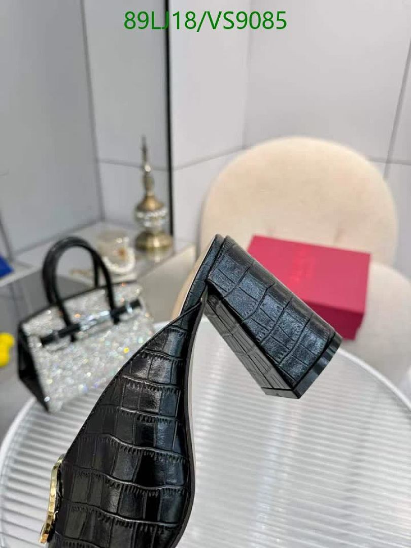 Valentino-Women Shoes Code: VS9085 $: 89USD