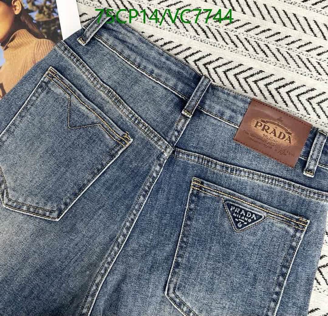 Prada-Clothing Code: VC7744 $: 75USD