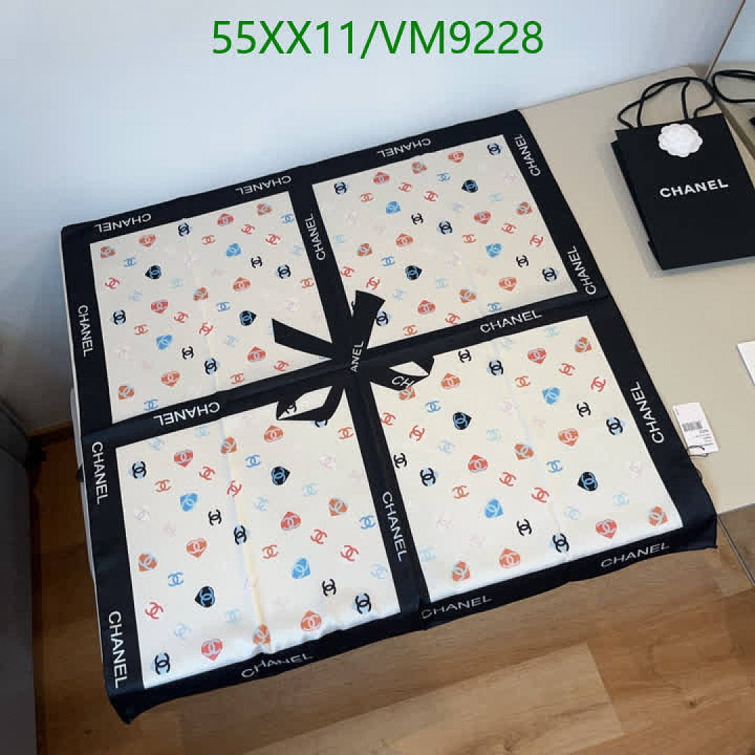 Chanel-Scarf Code: VM9228 $: 55USD