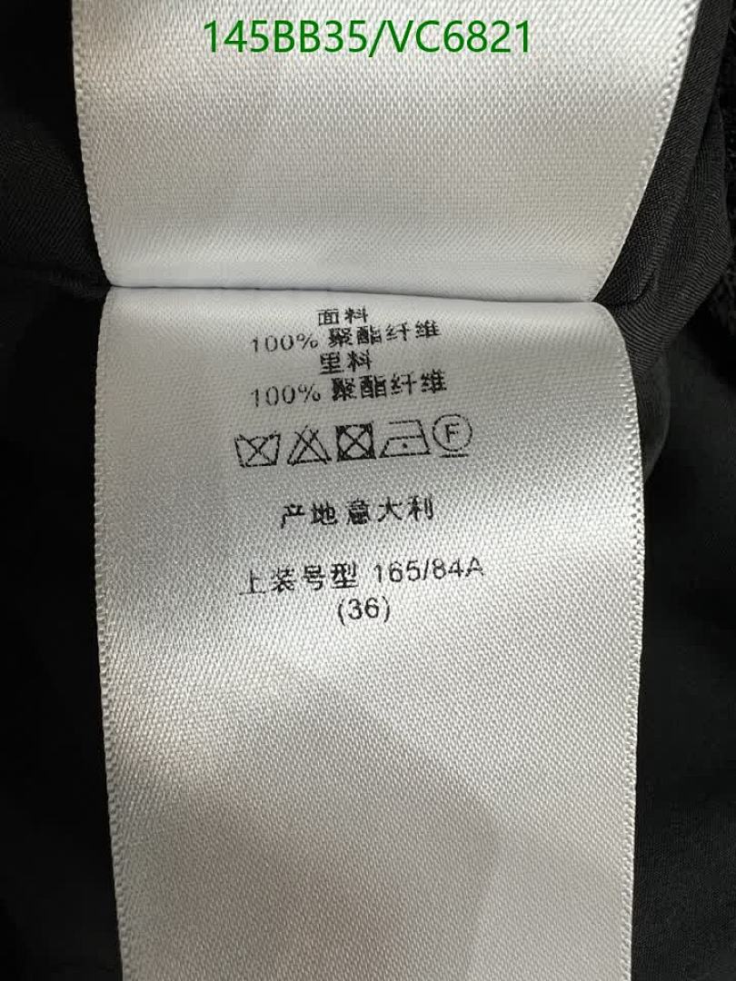 Prada-Clothing Code: VC6821 $: 145USD