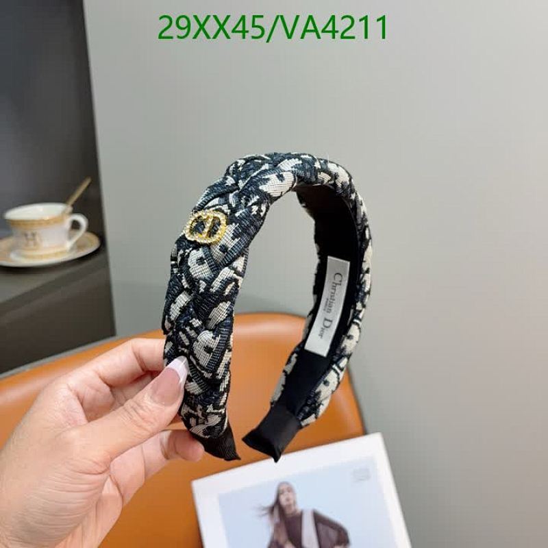 Dior-Headband Code: VA4211 $: 29USD