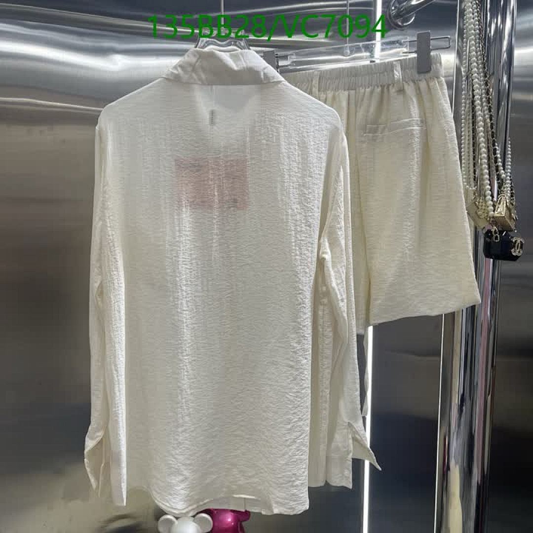 Miu Miu-Clothing Code: VC7094 $: 135USD