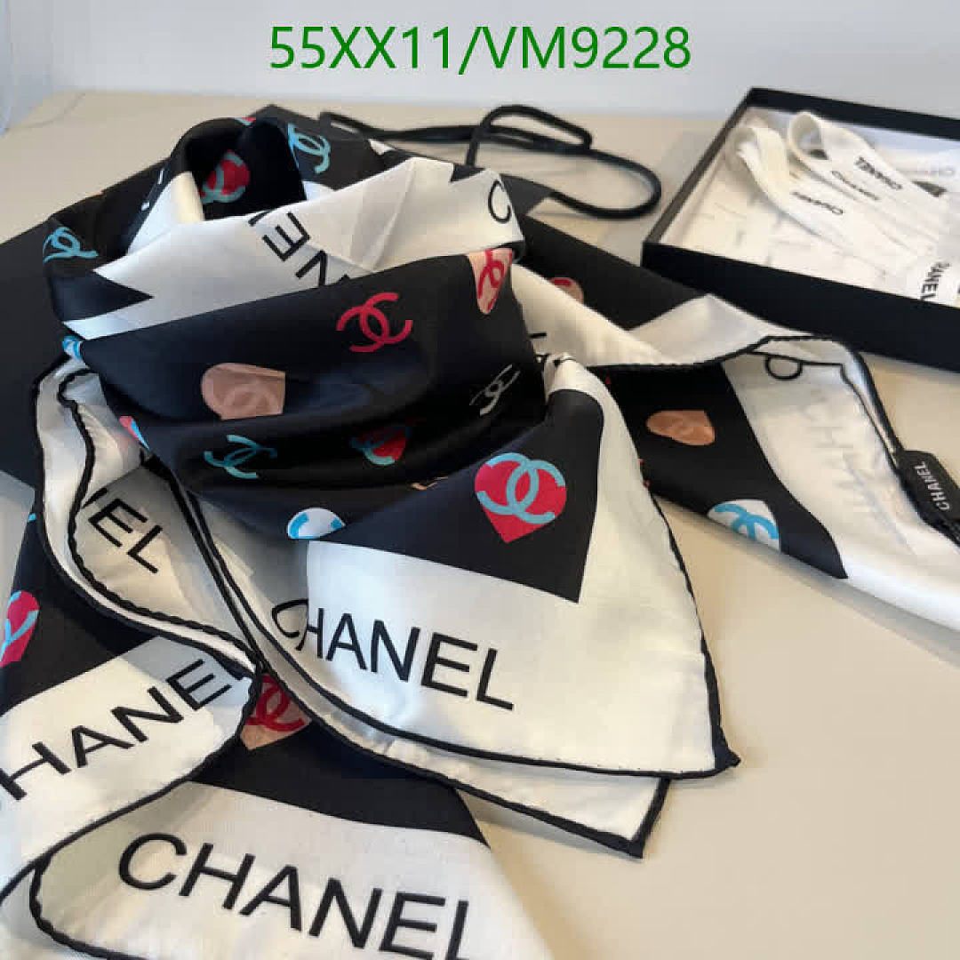Chanel-Scarf Code: VM9228 $: 55USD