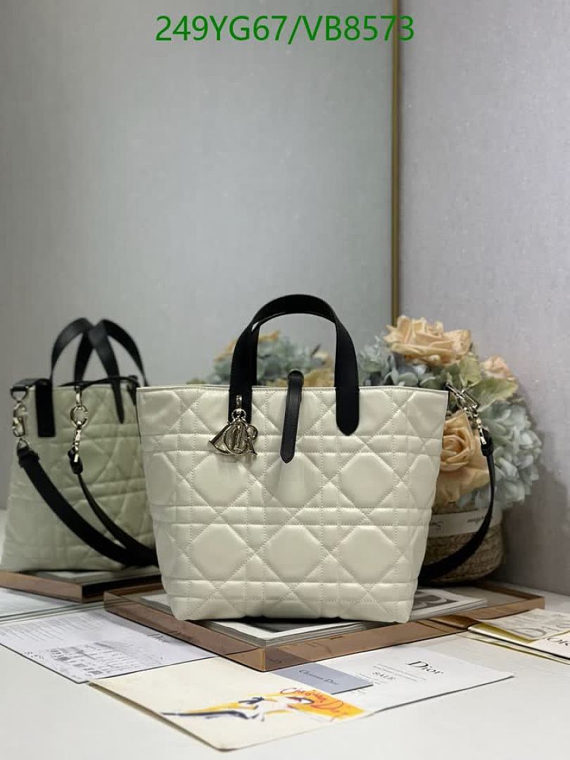 Dior-Bag-Mirror Quality Code: VB8573 $: 249USD