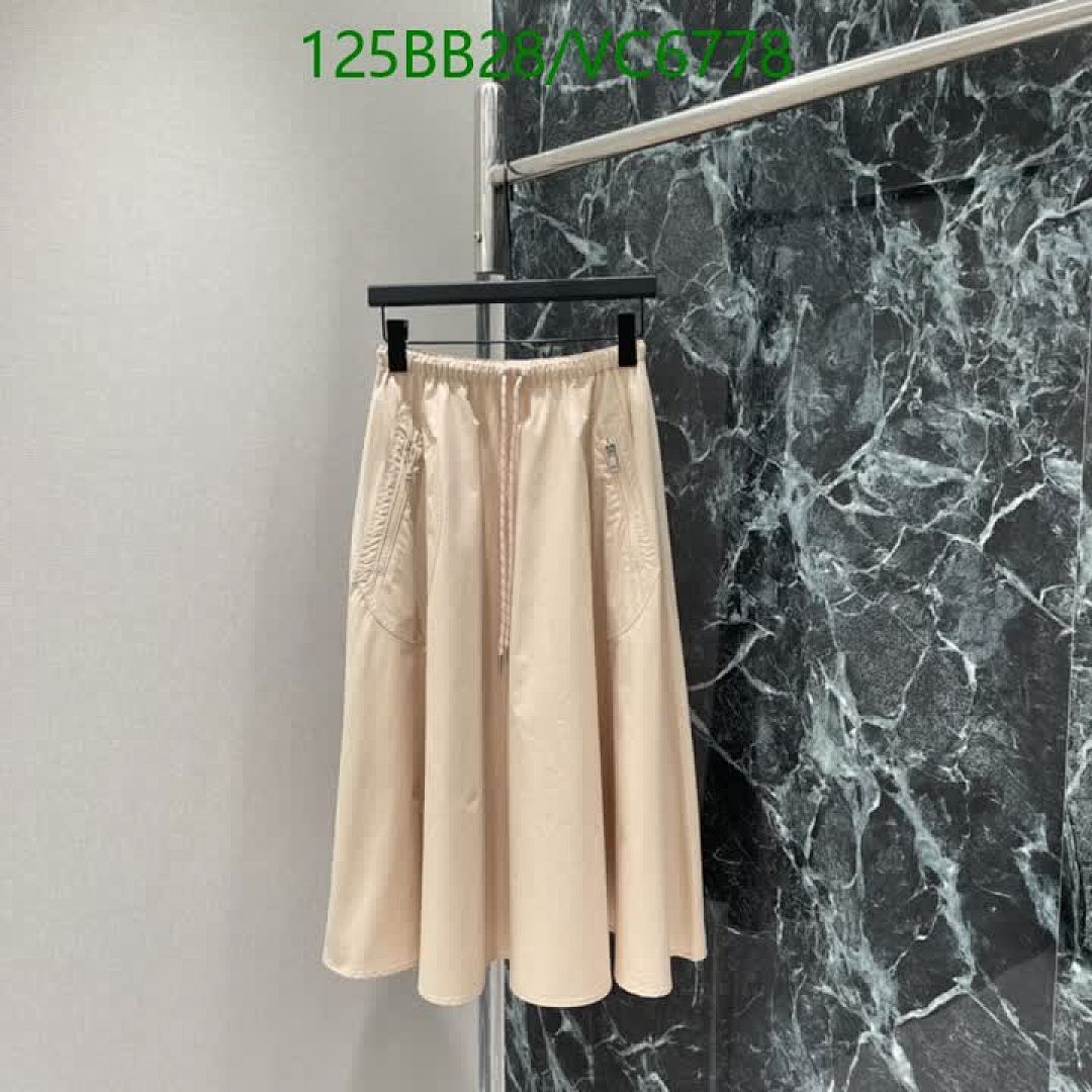 Moncler-Clothing Code: VC6778 $: 125USD