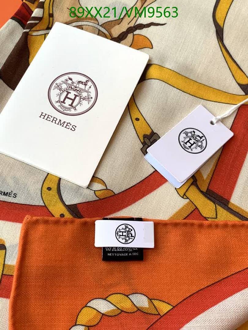 Hermes-Scarf Code: VM9563 $: 89USD