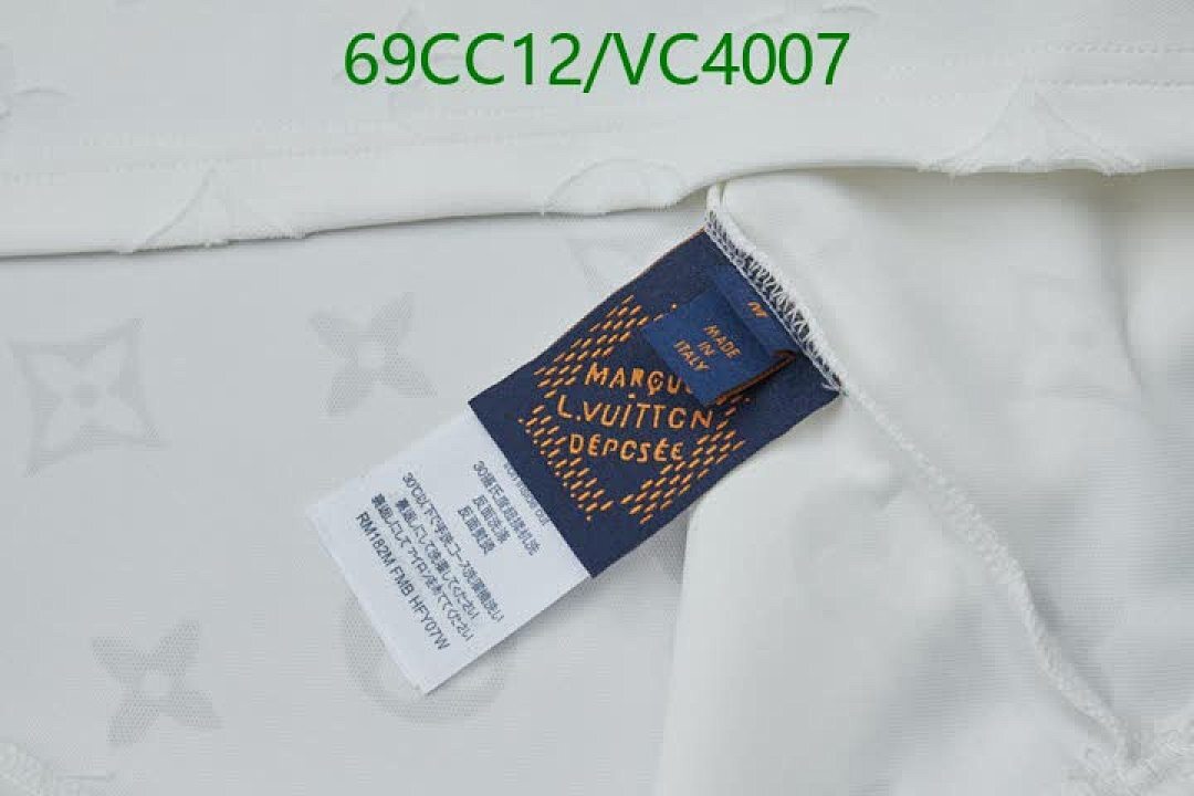 LV-Clothing Code: VC4007 $: 69USD