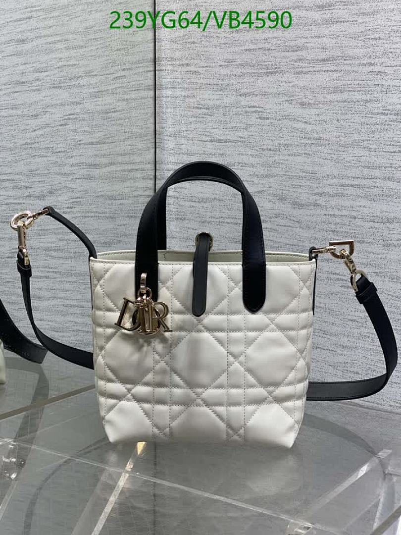 Dior-Bag-Mirror Quality Code: VB4590 $: 239USD
