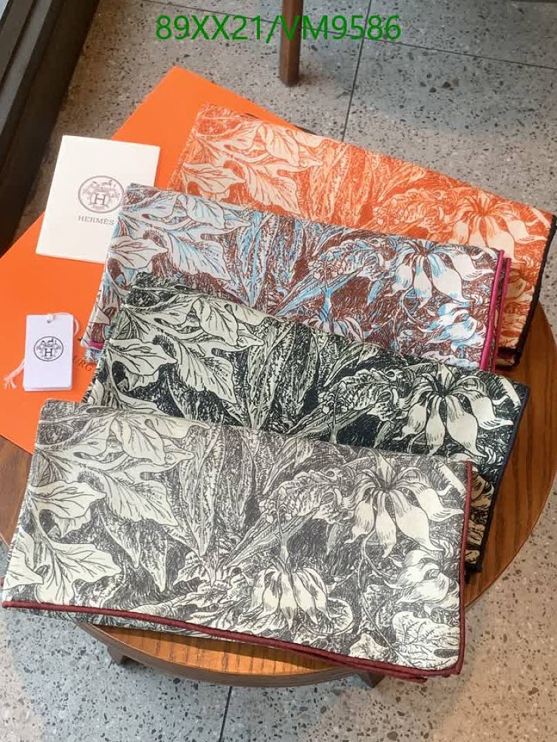 Hermes-Scarf Code: VM9586 $: 89USD