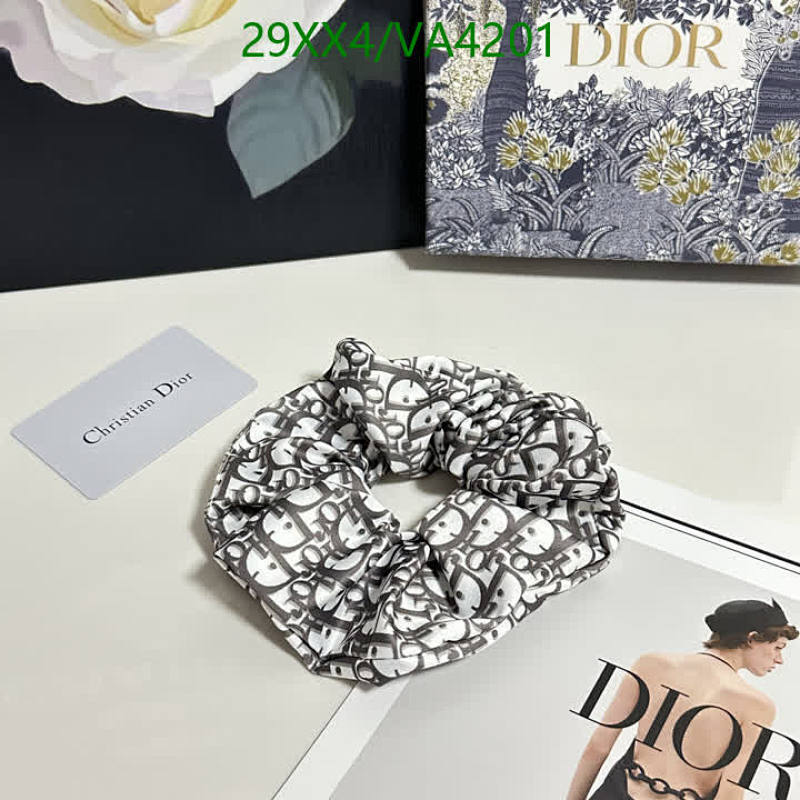 Dior-Headband Code: VA4201 $: 29USD
