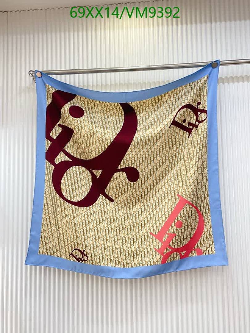 Dior-Scarf Code: VM9392 $: 69USD