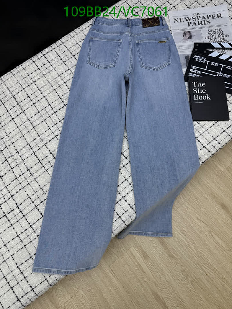 LV-Clothing Code: VC7061 $: 109USD