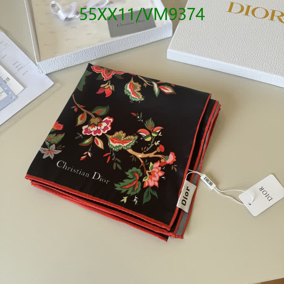 Dior-Scarf Code: VM9374 $: 55USD
