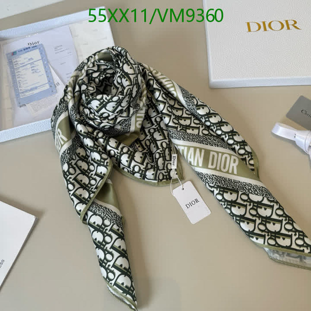 Dior-Scarf Code: VM9360 $: 55USD