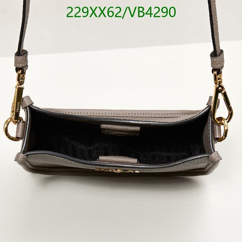 Prada-Bag-Mirror Quality Code: VB4290 $: 229USD