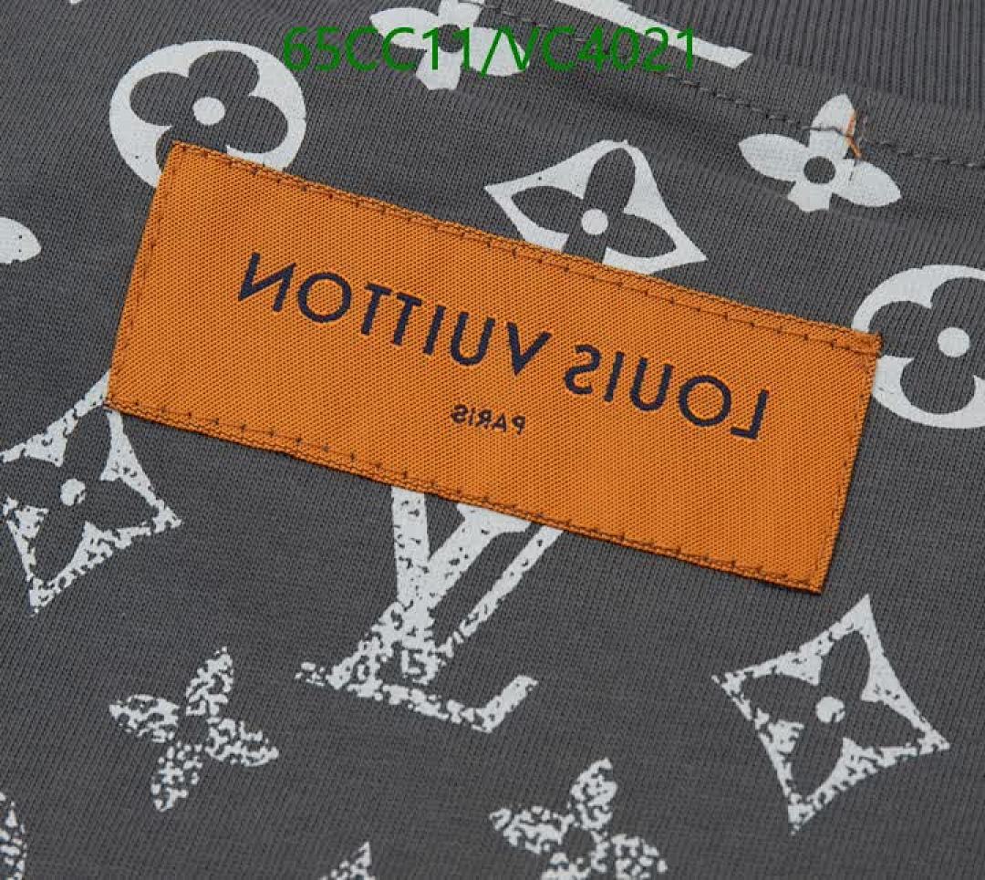 LV-Clothing Code: VC4021 $: 65USD