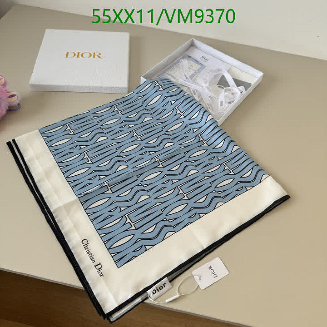 Dior-Scarf Code: VM9370 $: 55USD