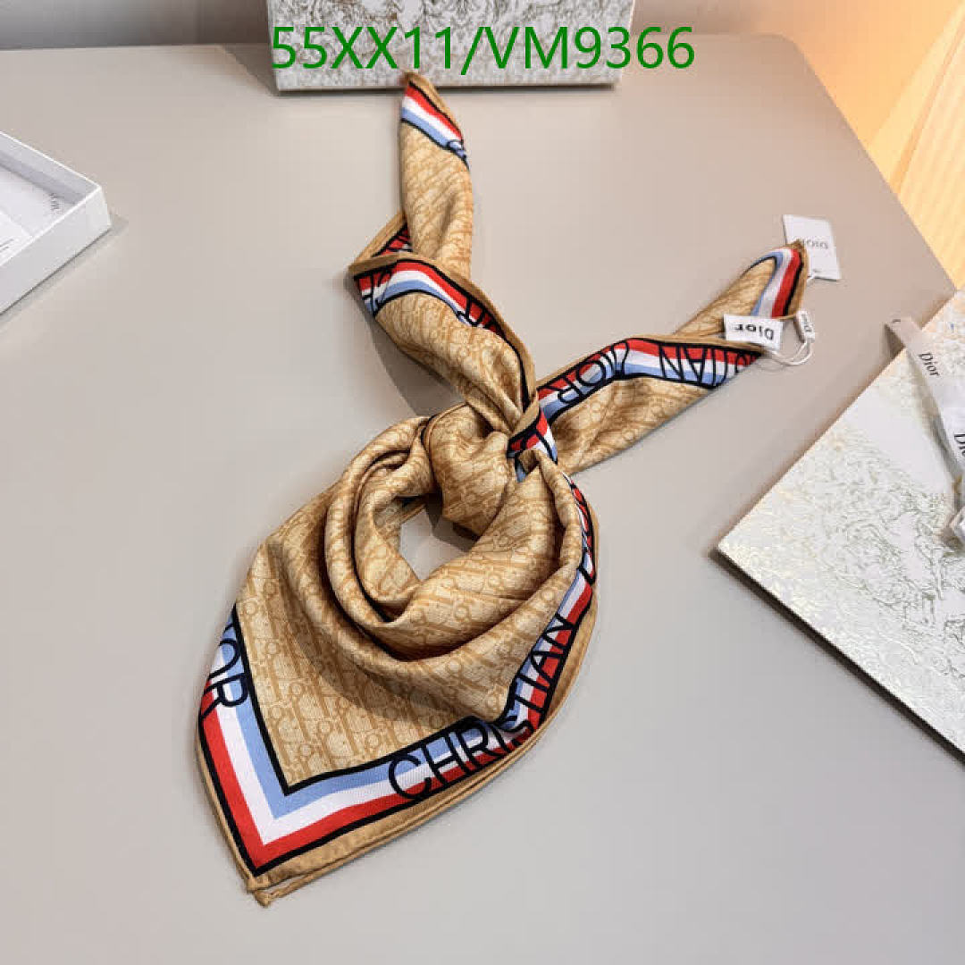 Dior-Scarf Code: VM9366 $: 55USD