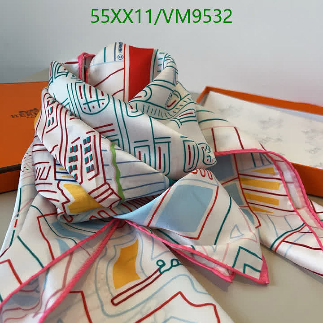 Hermes-Scarf Code: VM9532 $: 55USD