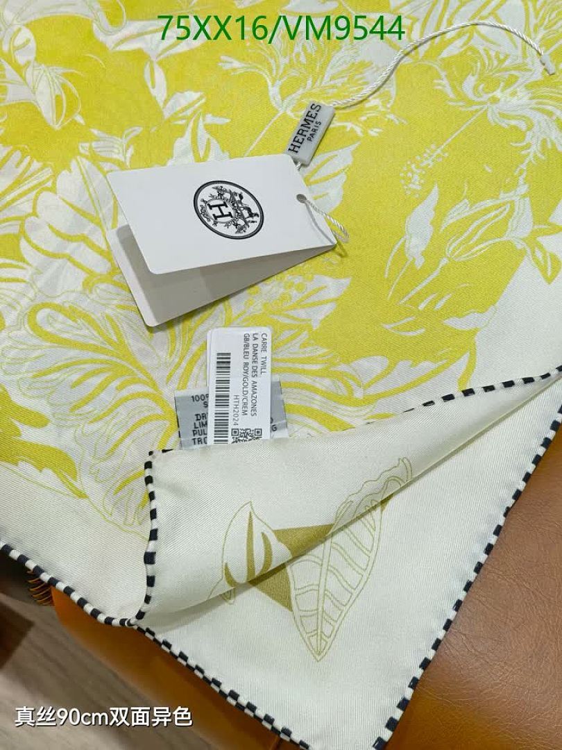 Hermes-Scarf Code: VM9544 $: 75USD