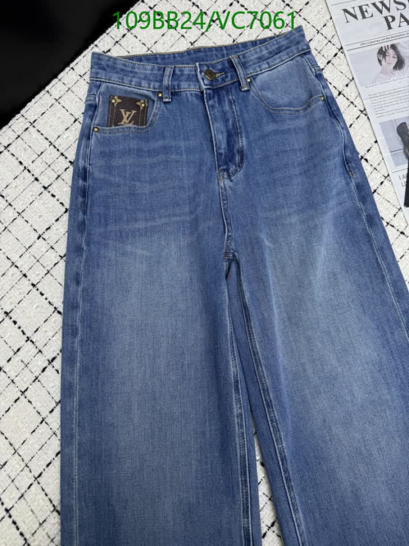 LV-Clothing Code: VC7061 $: 109USD