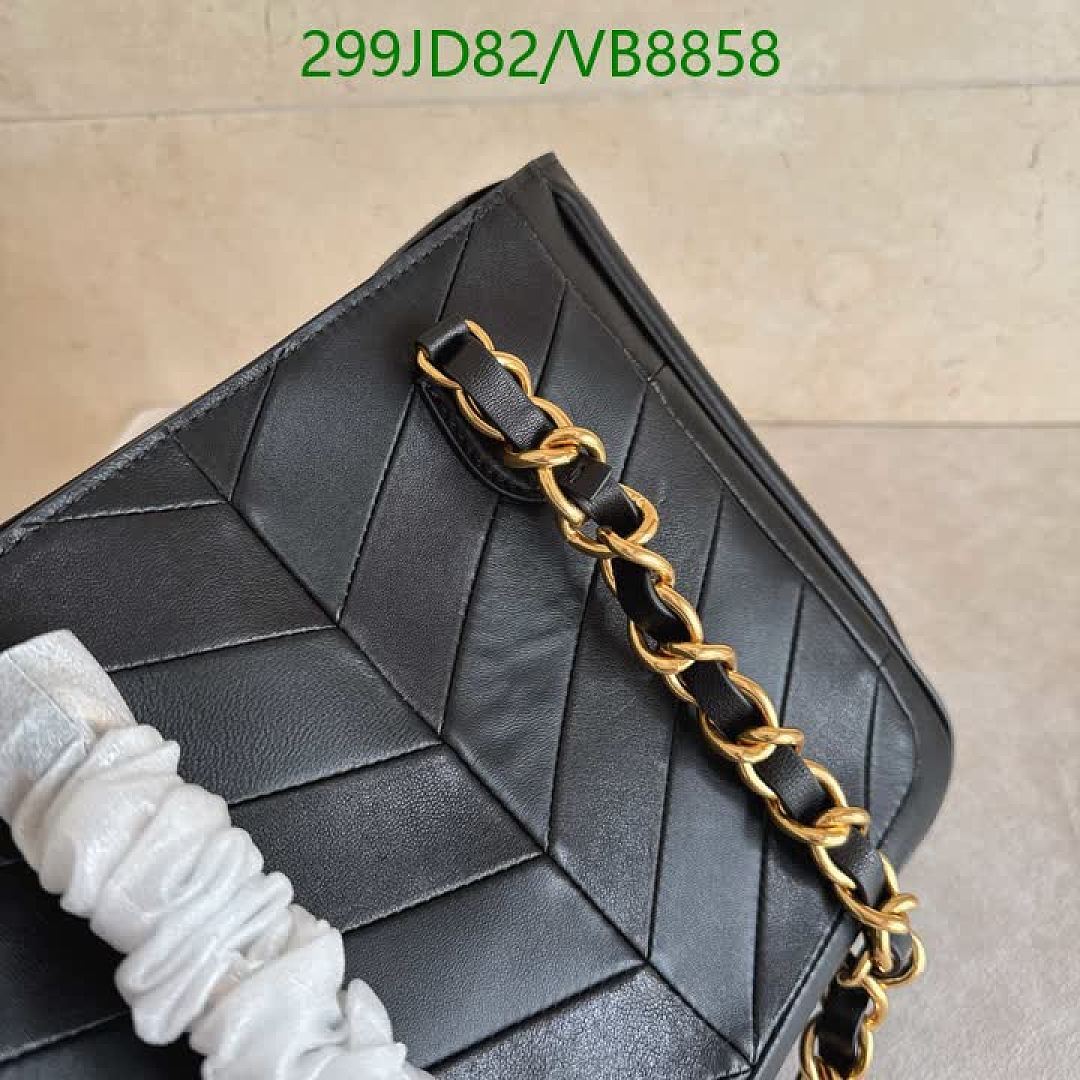 Valentino-Bag-Mirror Quality Code: VB8858 $: 299USD