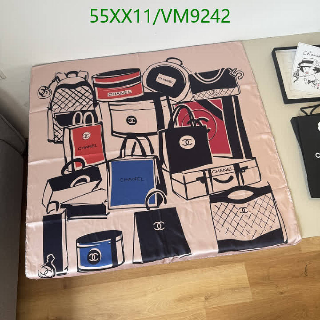 Chanel-Scarf Code: VM9242 $: 55USD
