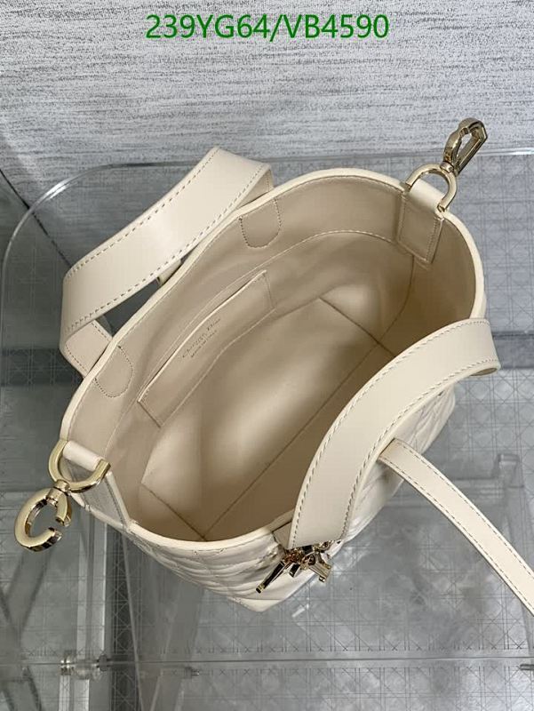 Dior-Bag-Mirror Quality Code: VB4590 $: 239USD
