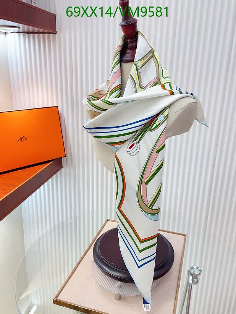 Hermes-Scarf Code: VM9581 $: 69USD