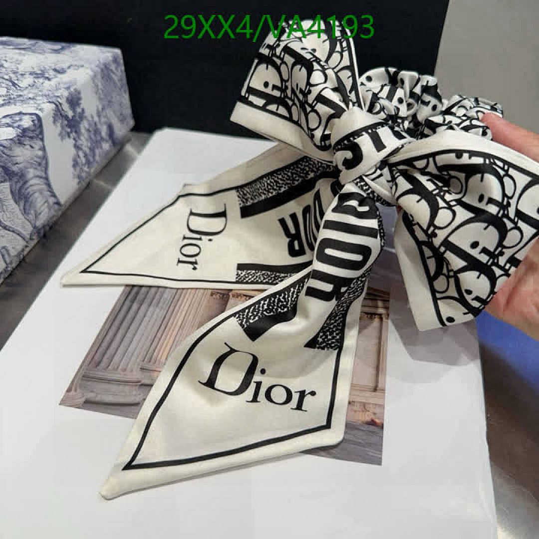 Dior-Headband Code: VA4193 $: 29USD