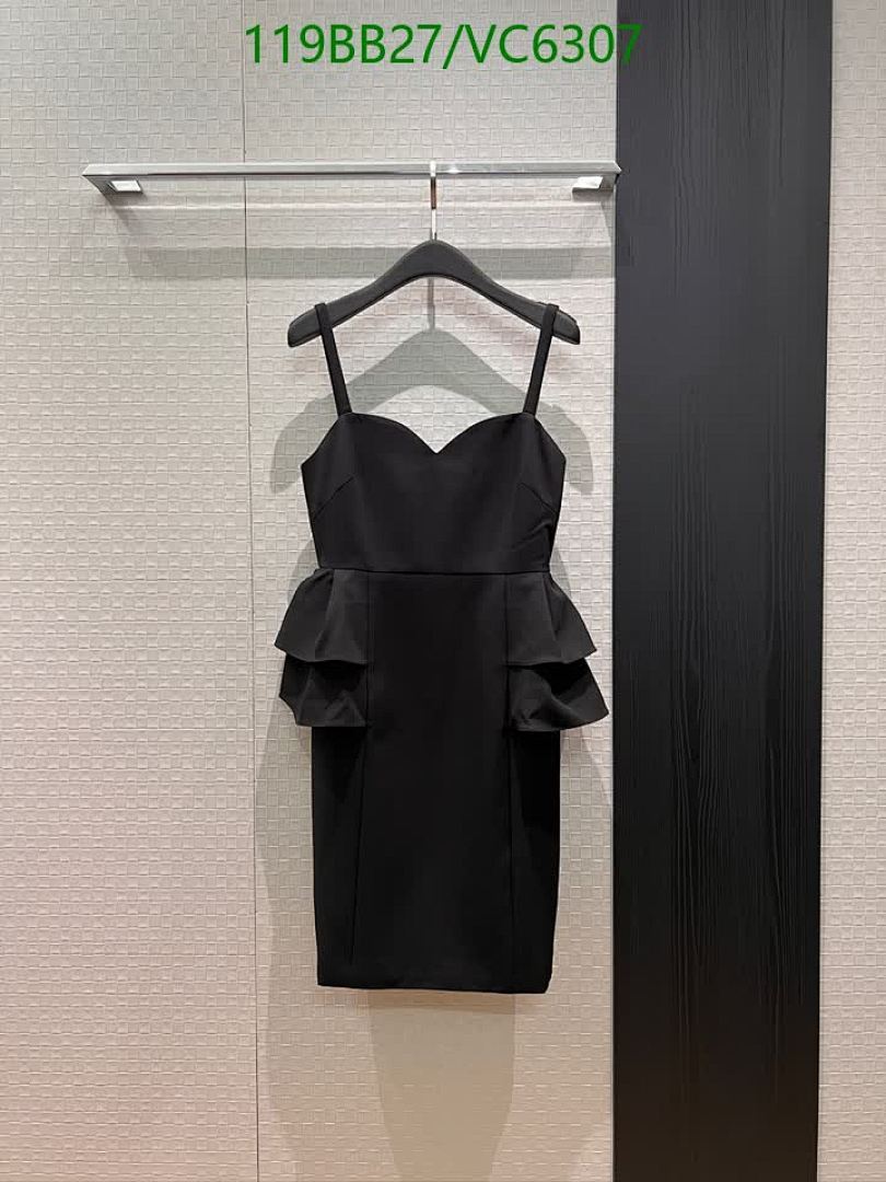 Givenchy-Clothing Code: VC6307 $: 119USD