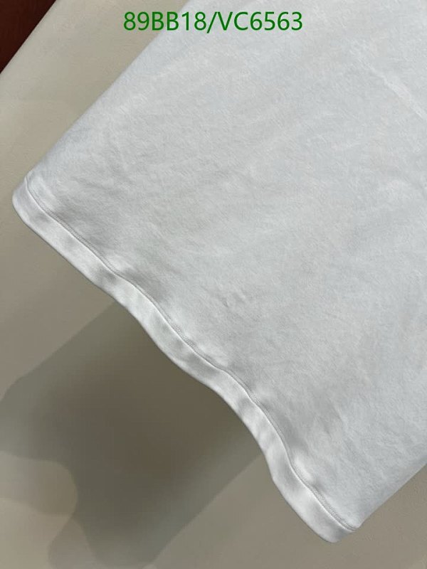 LV-Clothing Code: VC6563 $: 89USD