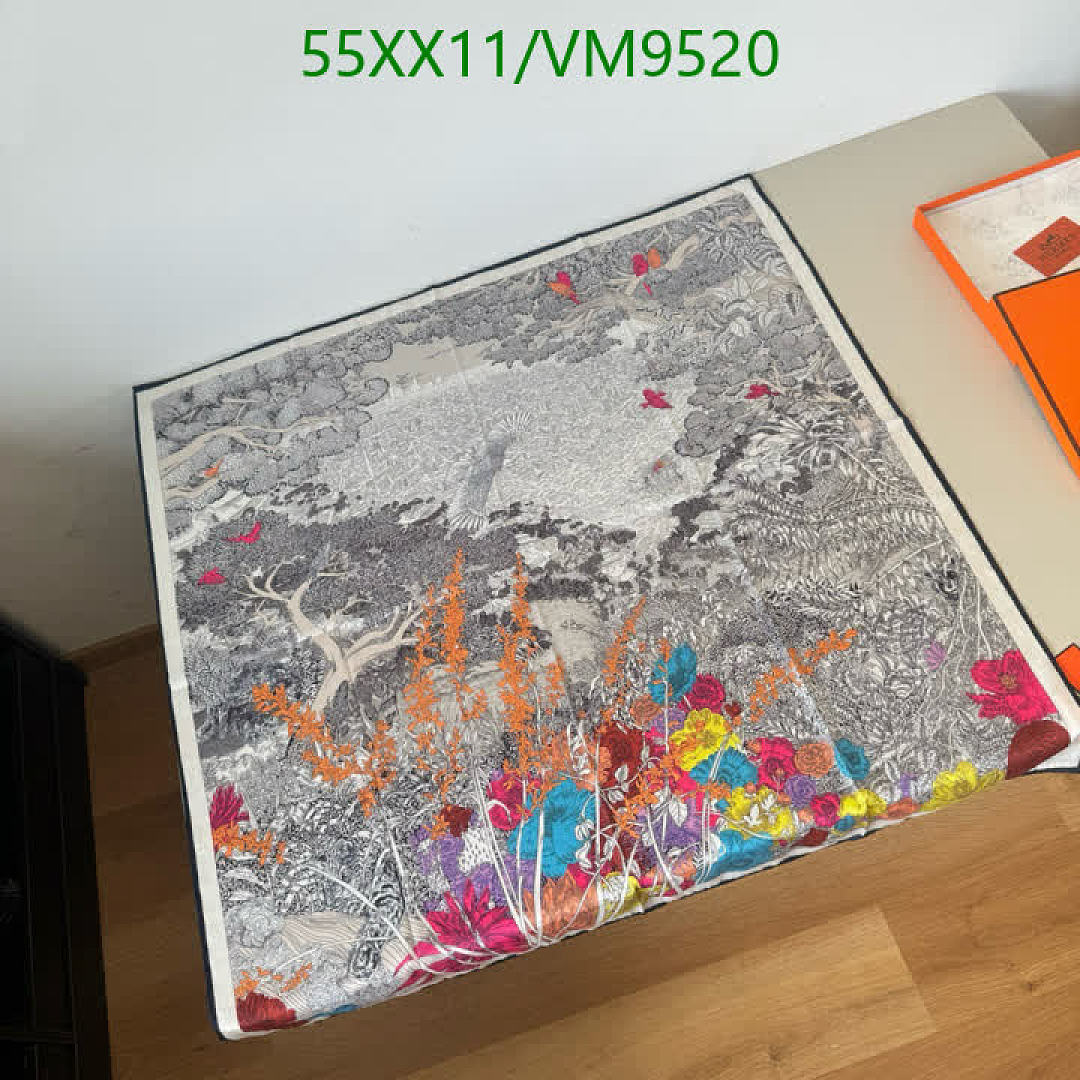 Hermes-Scarf Code: VM9520 $: 55USD