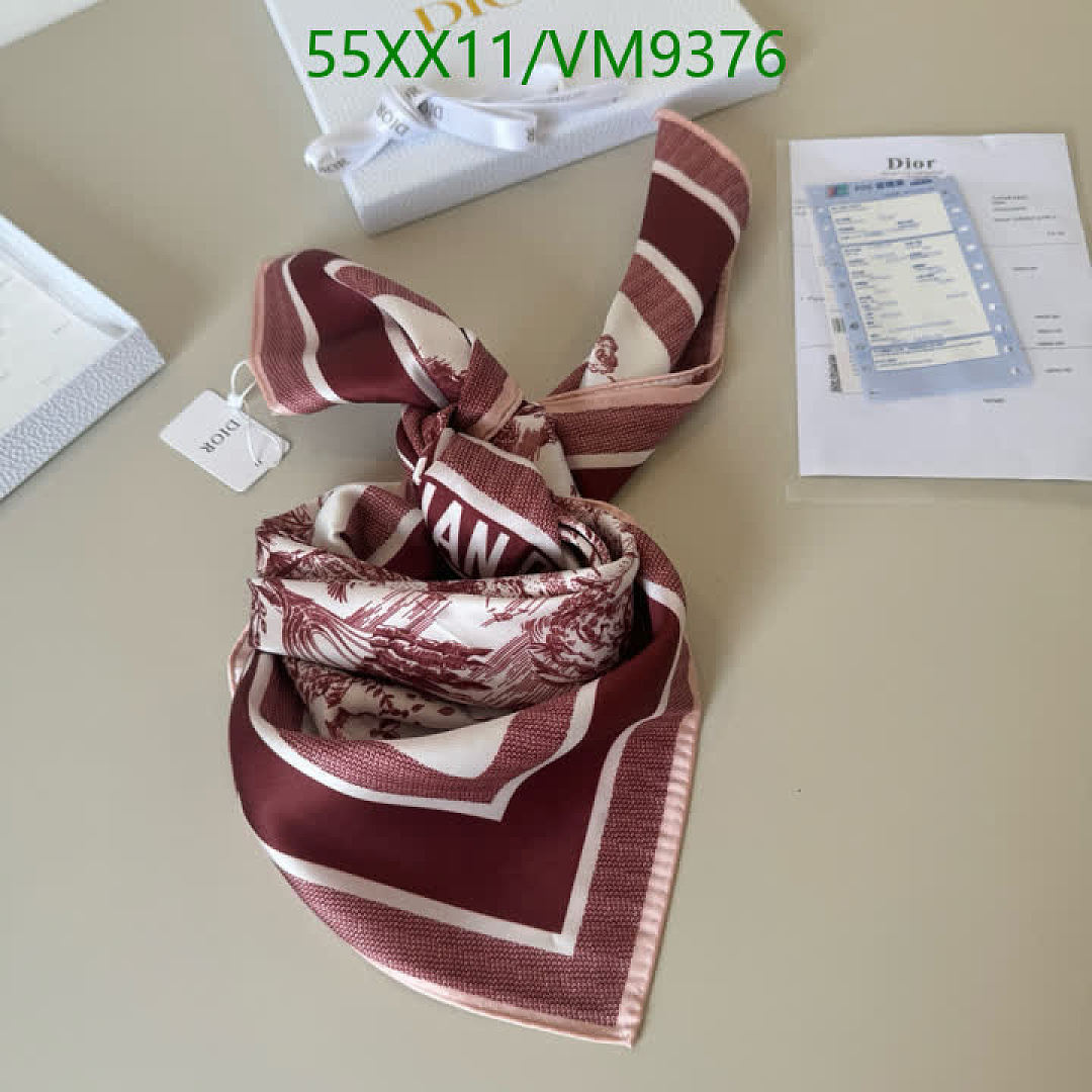 Dior-Scarf Code: VM9376 $: 55USD