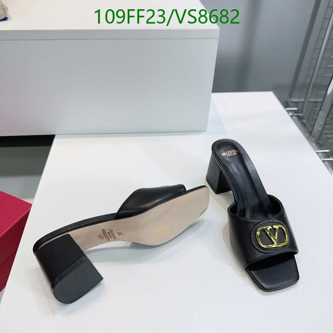 Valentino-Women Shoes Code: VS8682 $: 109USD