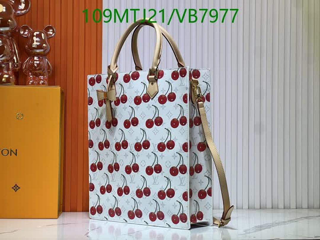 LV-Bag-4A Quality Code: VB7977 $: 109USD