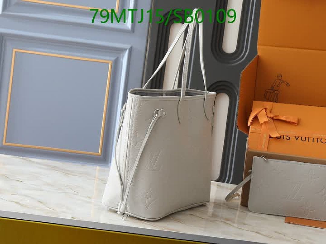 LV-Bag-4A Quality Code: SB0109 $: 79USD