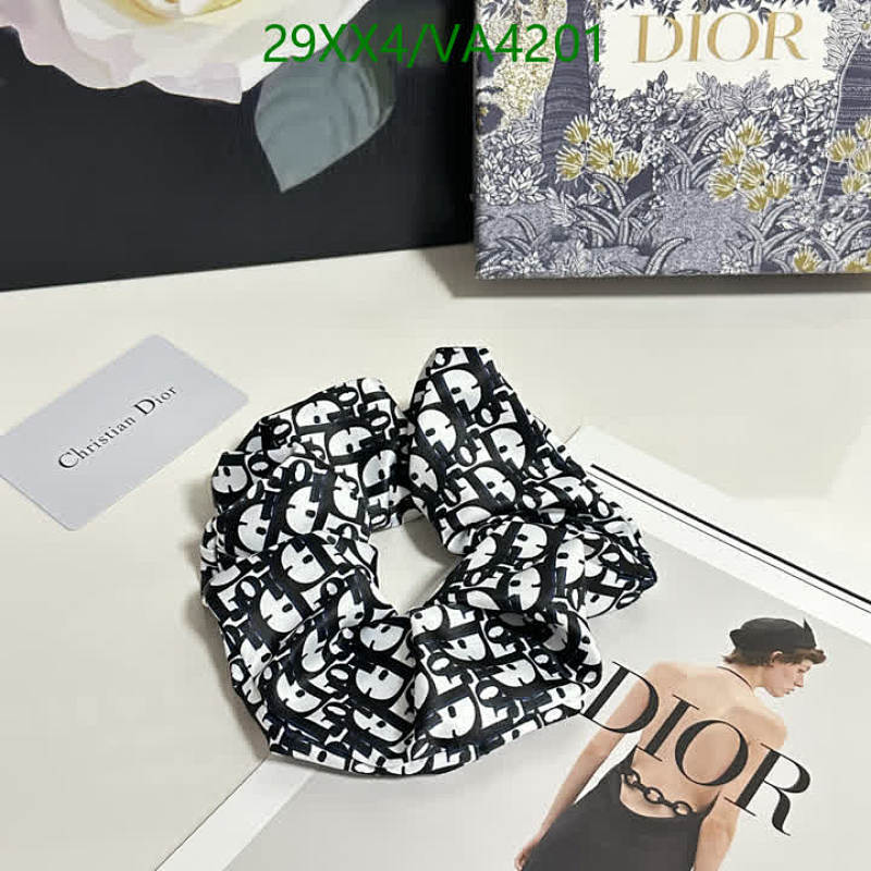 Dior-Headband Code: VA4201 $: 29USD