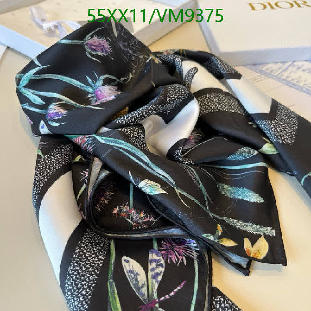 Dior-Scarf Code: VM9375 $: 55USD