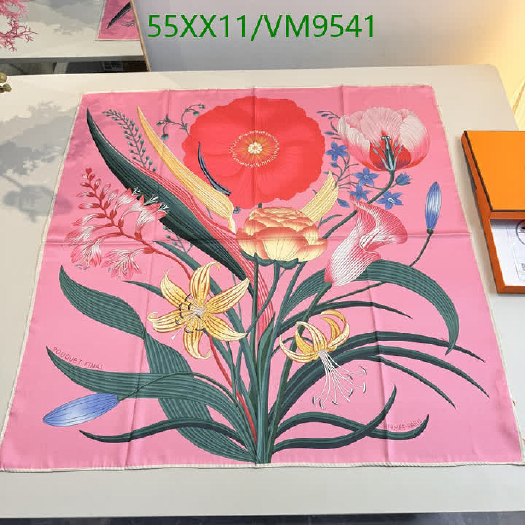 Hermes-Scarf Code: VM9541 $: 55USD