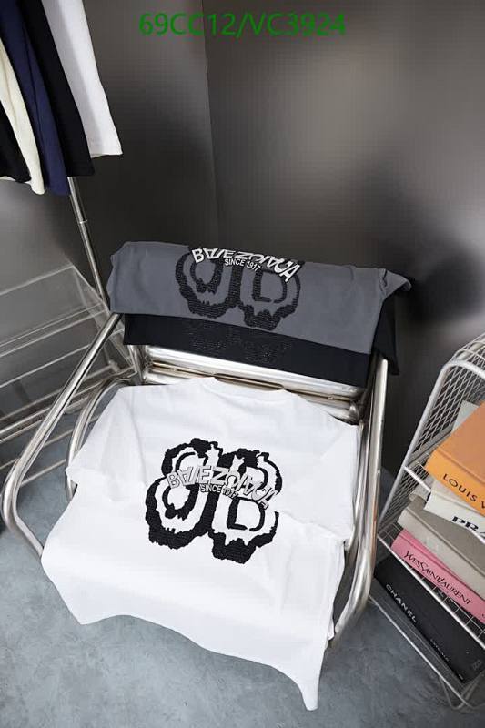 Balenciaga-Clothing Code: VC3924 $: 69USD
