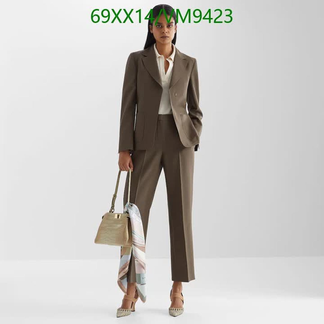 Fendi-Scarf Code: VM9423 $: 69USD