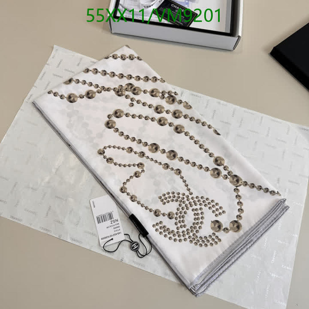 Chanel-Scarf Code: VM9201 $: 55USD