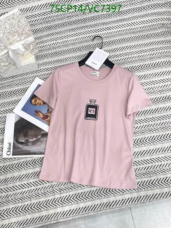 Chanel-Clothing Code: VC7397 $: 75USD